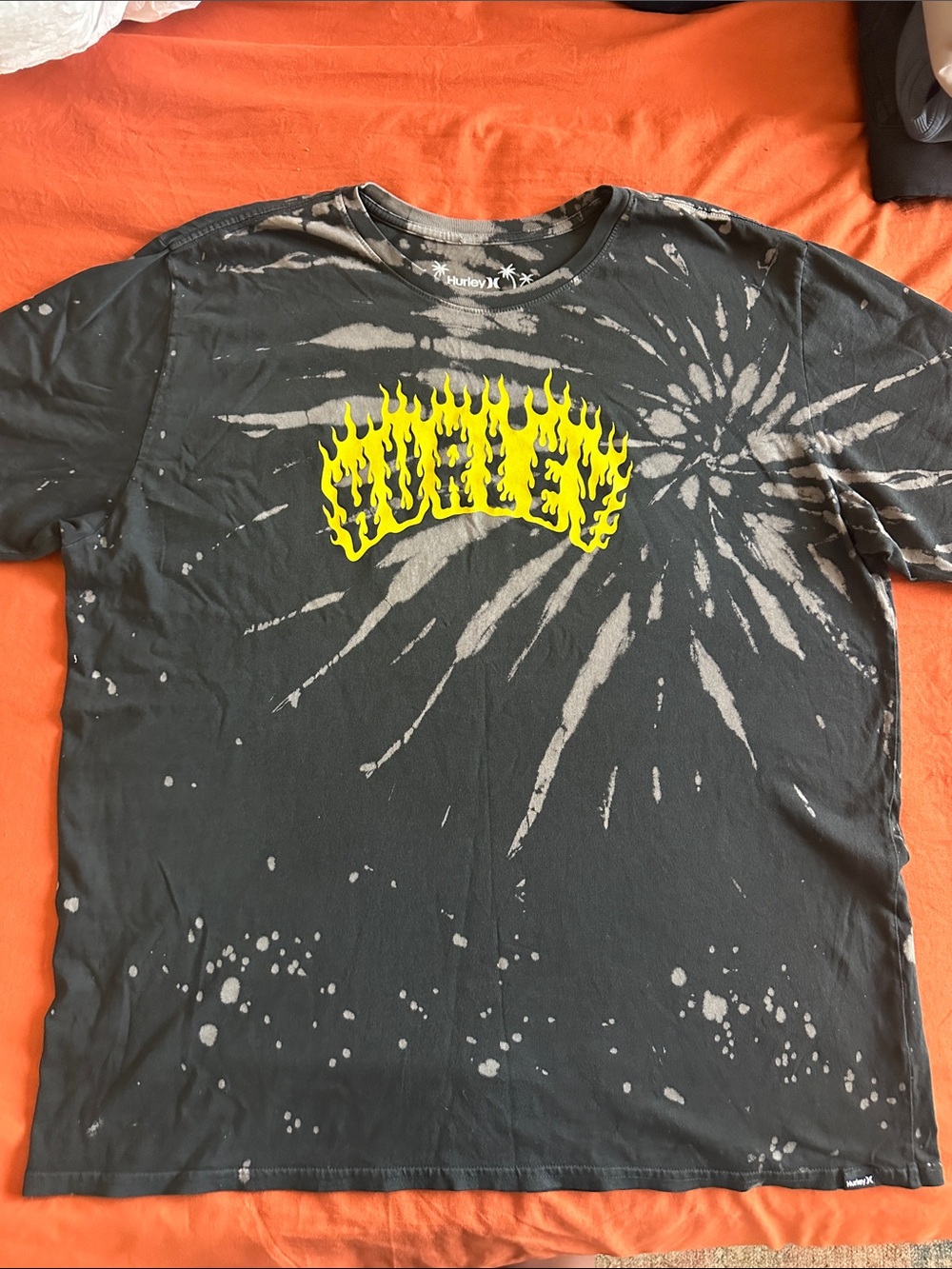 Hurley Black Grey Tie-Dye Tee with Yellow Flame Logo